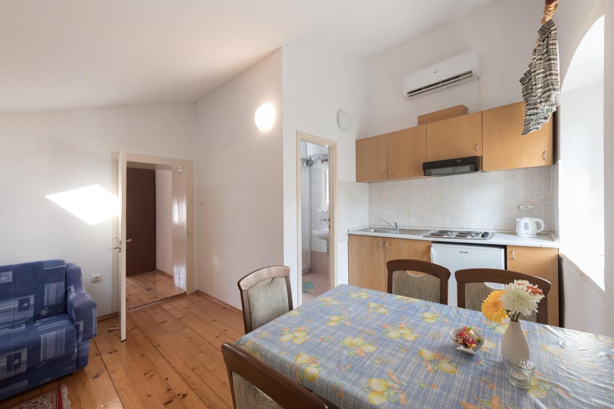 Mirakul Apartment Mali Losinj