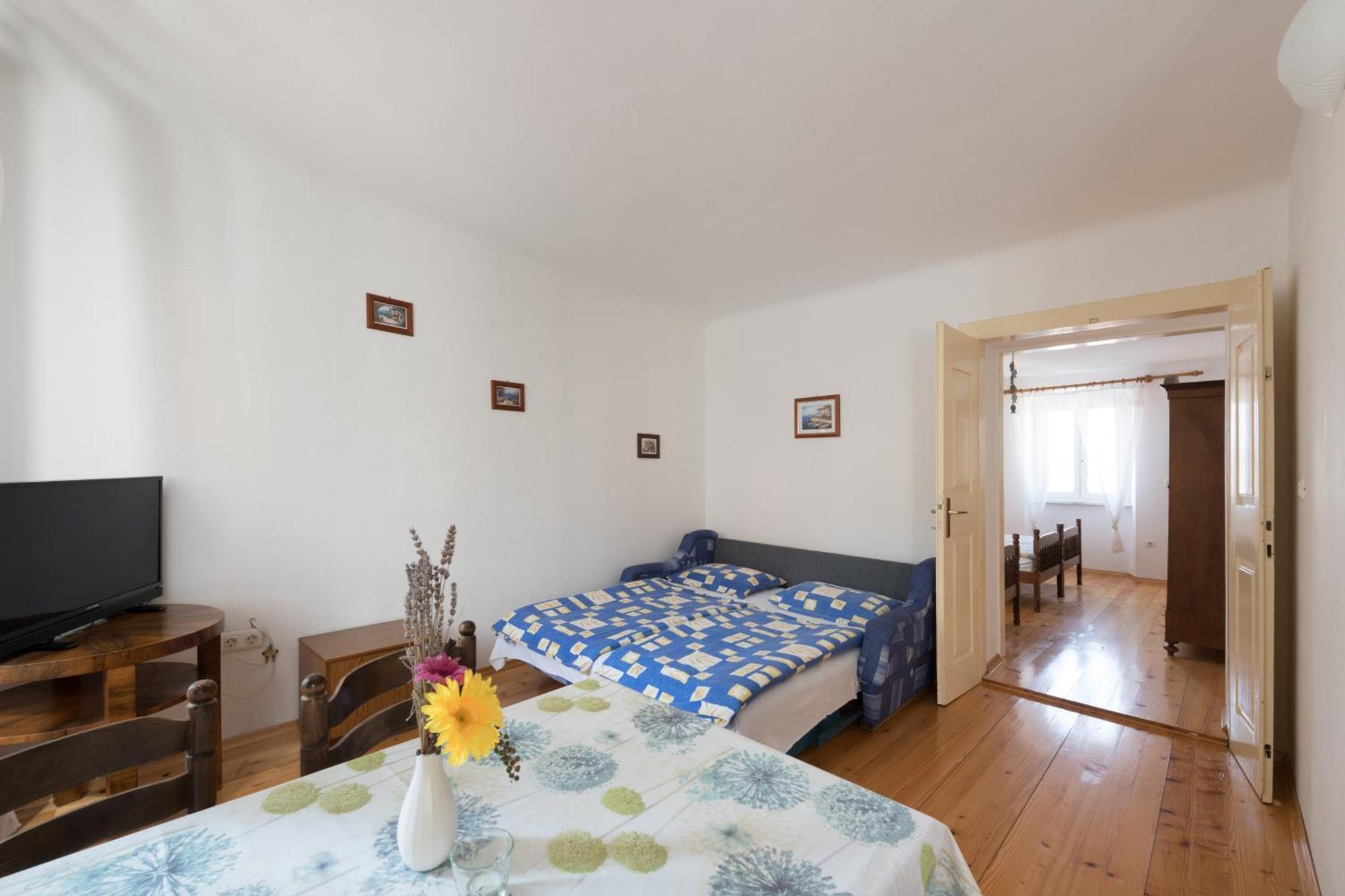 Mirakul Apartment *