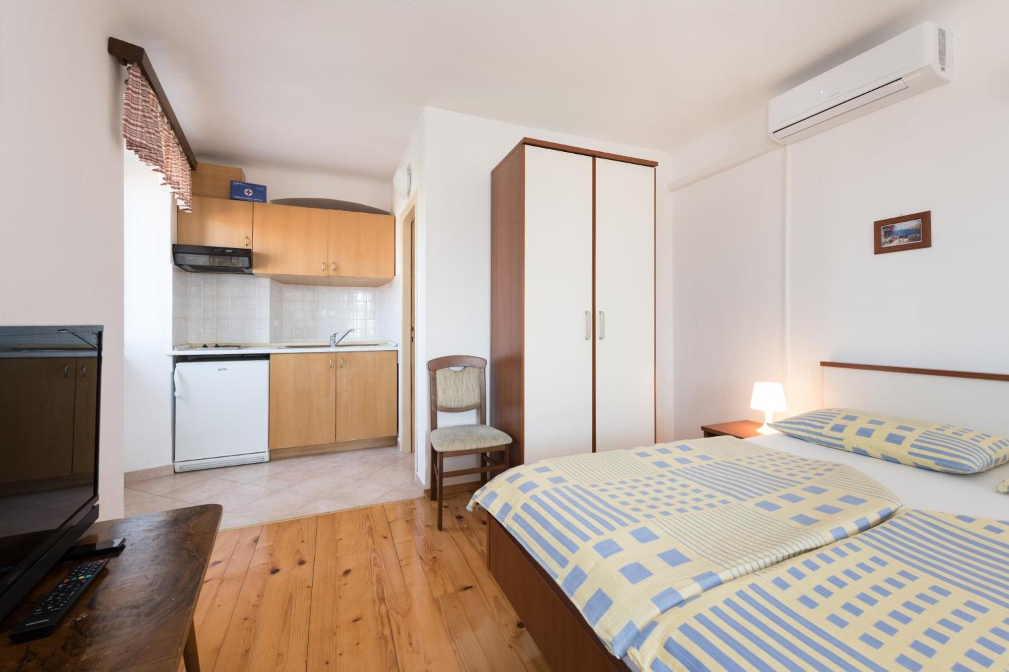Apartment Mirakul